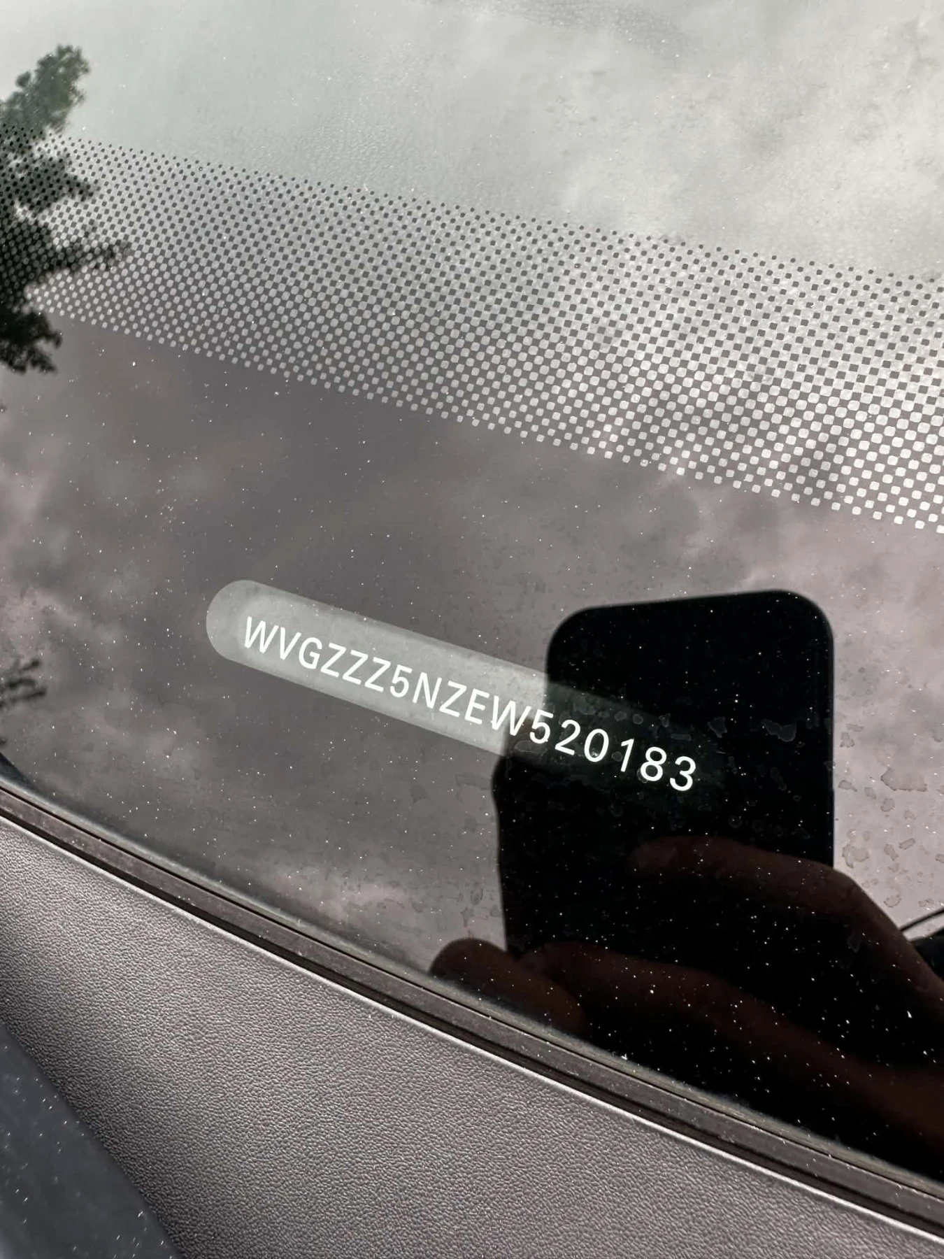 VW Tiguan 2.0TDi, снимка 11 - Автомобили и джипове - 56413389