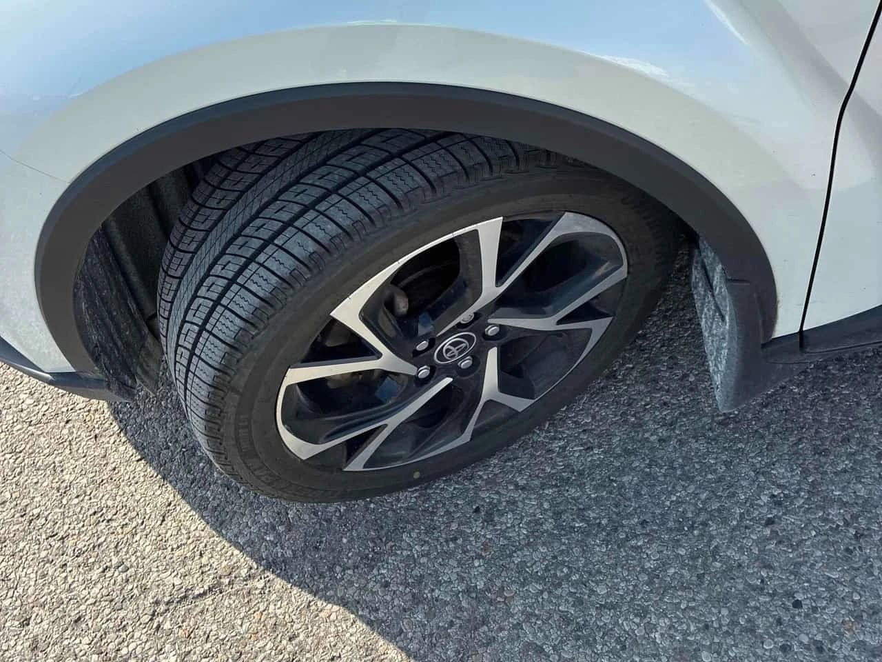 Toyota C-HR XLE Premium FWD* ���������� ��� ������������*  | Mobile.bg � ����������� 7