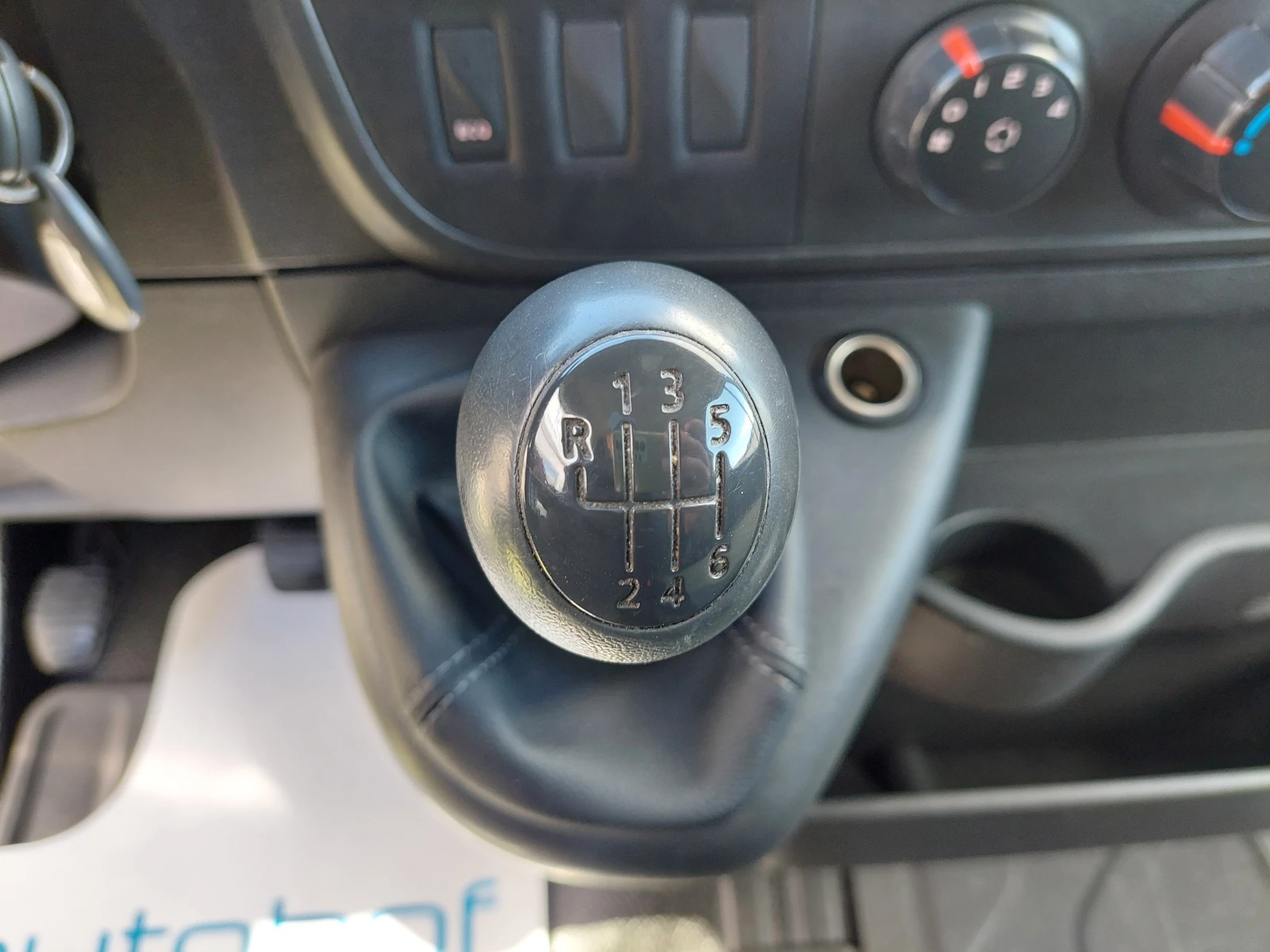 Renault Master 2.3dCI/130k.c./6MT/N1/ 0-8 | Mobile.bg   13