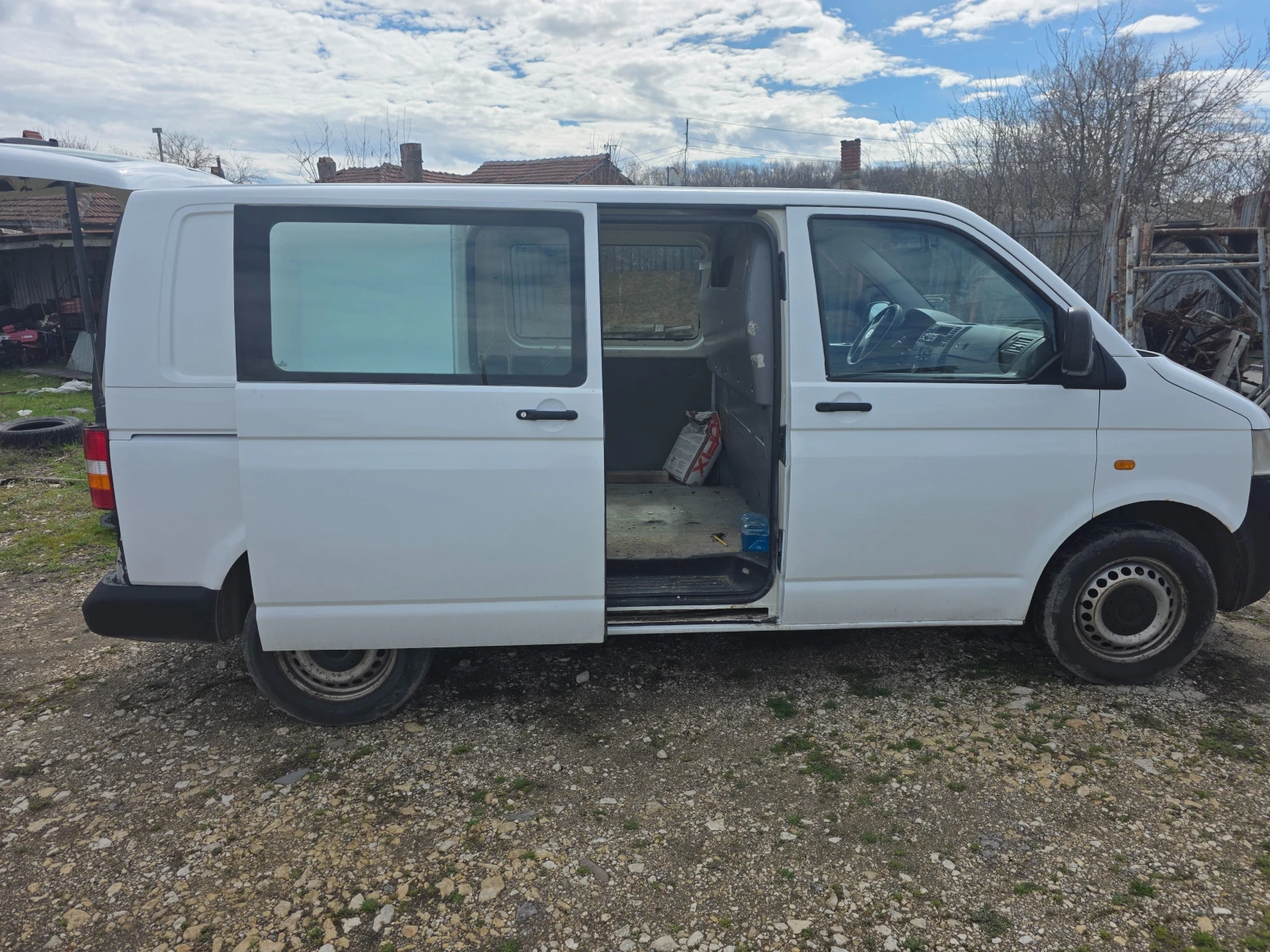 VW Transporter t5 2.5 tdi, снимка 7 - Бусове и автобуси - 54045841