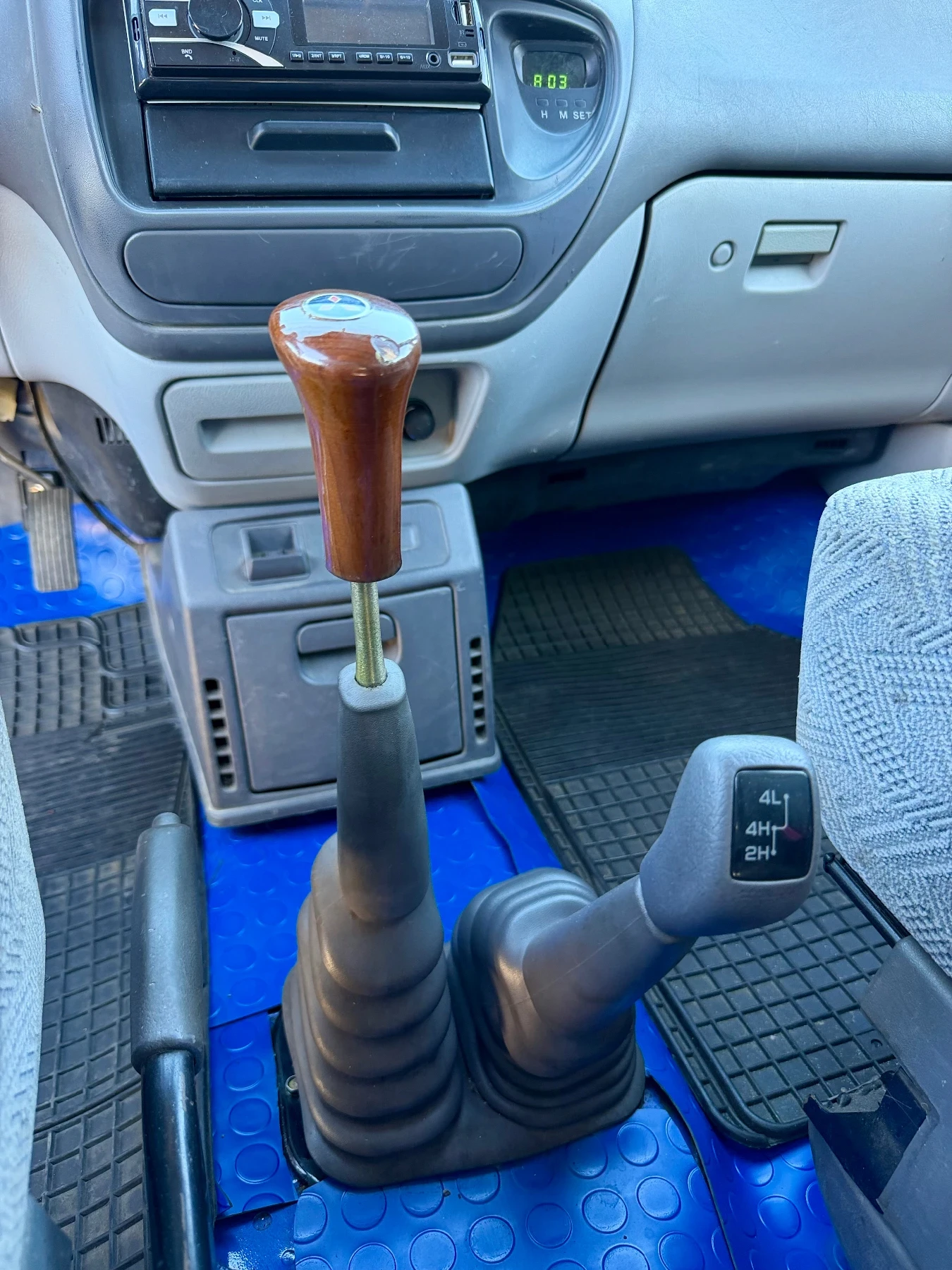 Mitsubishi L 400 / 4x4 / 2.4 ������ | Mobile.bg � ����������� 15