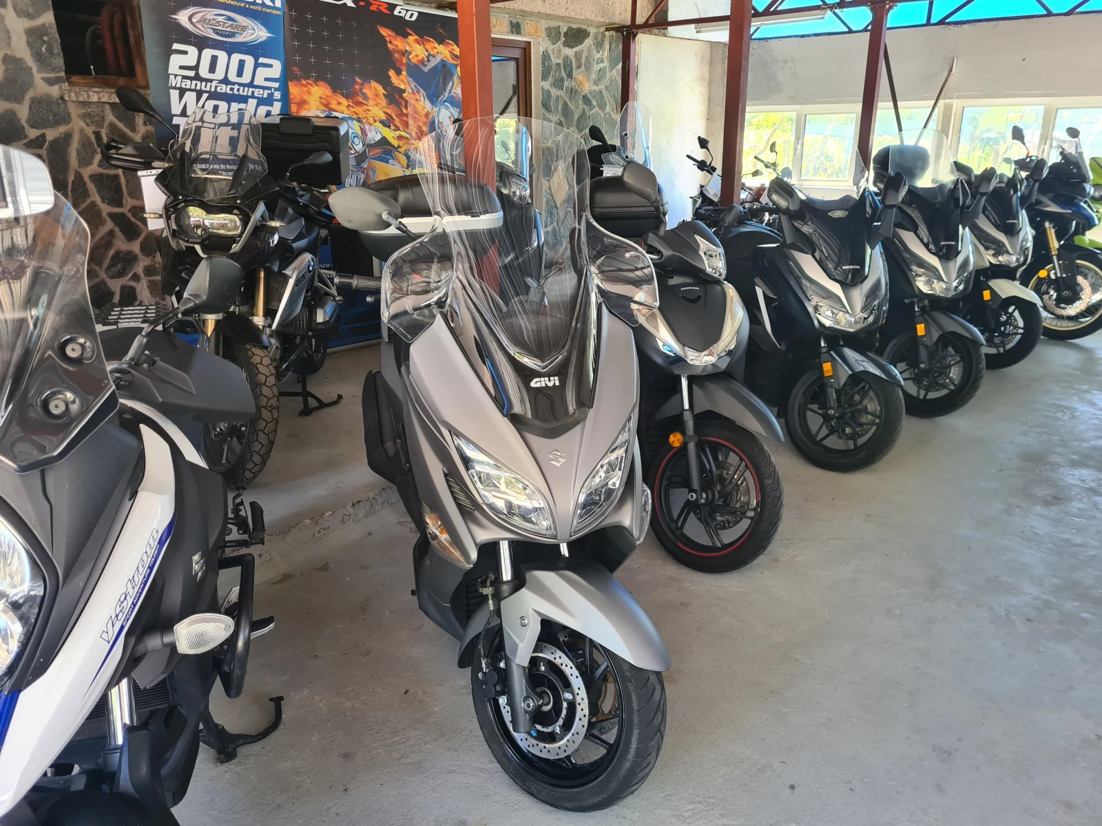 Suzuki Burgman 400i ABS, снимка 3 - Мотоциклети и мототехника - 55680774