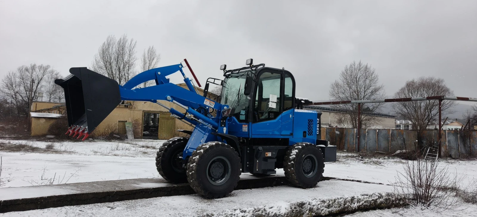 Челен товарач Друга марка VSN GR 920 PRO + КЛИМАТИК НАЛИЧЕН!!! - изображение 2