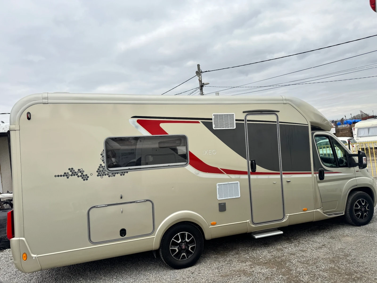 Кемпер Fiat B?rstner Ixeo , снимка 5 - Каравани и кемпери - 53906139