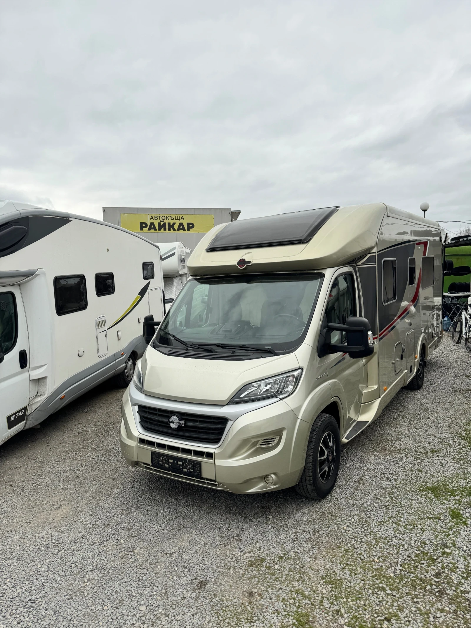 Кемпер Fiat B?rstner Ixeo 