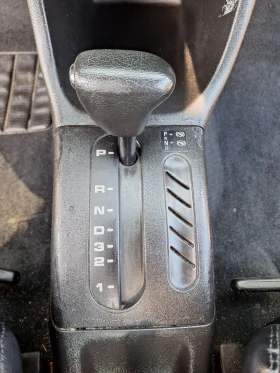 VW Golf 2.0 115 Автоматик, снимка 14