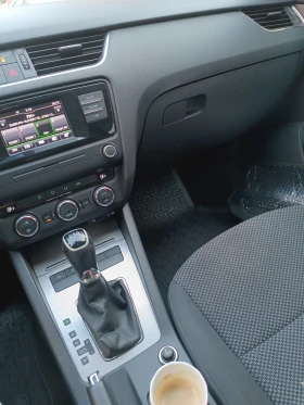 Skoda Octavia, снимка 11