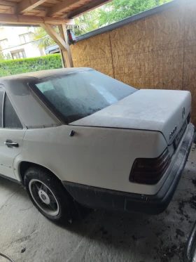 Mercedes-Benz 124 250 D - 1200 € / 2347.00 лв. - 27704703 3