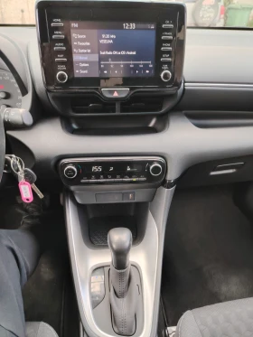 Toyota Yaris 1.5 HIBRID | Mobile.bg � ����� ������ 11