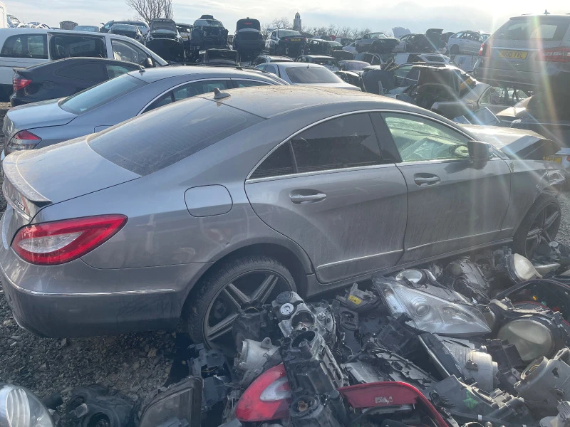 Mercedes-Benz CLS 350 Фейслифт на части, снимка 2 - Автомобили и джипове - 39707046