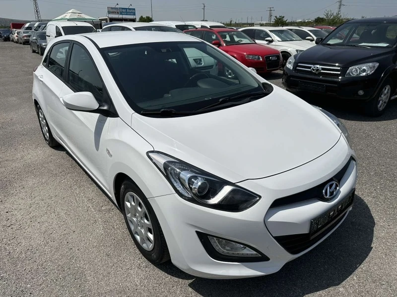 Hyundai I30 1.4CRDI* 90к.с* ТОП СЪСТОЯНИЕ!, снимка 2 - Автомобили и джипове - 47534368