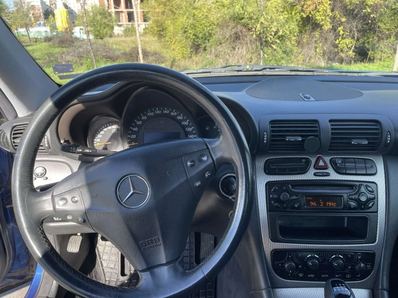 Mercedes-Benz C 200 Компресор, снимка 9 - Автомобили и джипове - 47710288