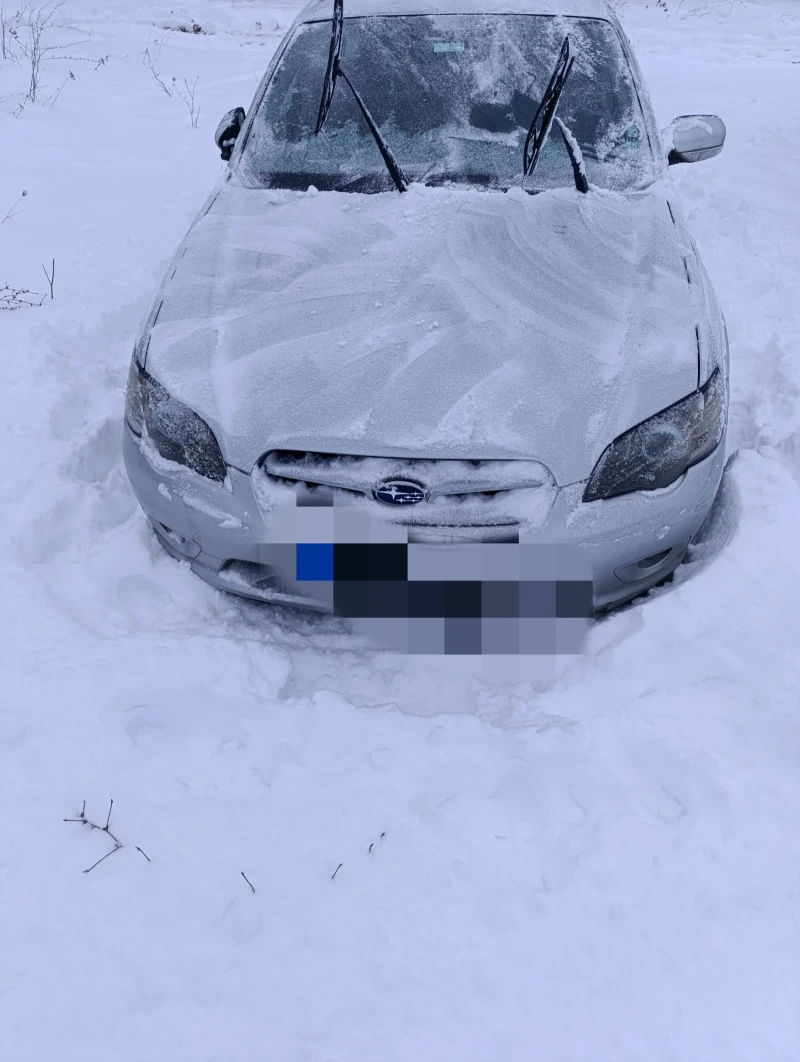 Subaru Legacy 4x4, снимка 4 - Автомобили и джипове - 48415381