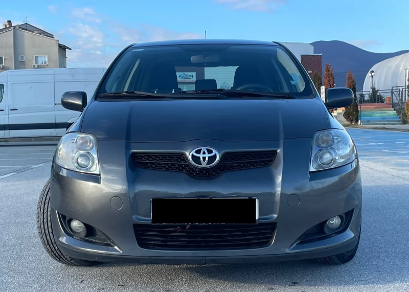 Toyota Auris 1.4, снимка 2 - Автомобили и джипове - 48805934