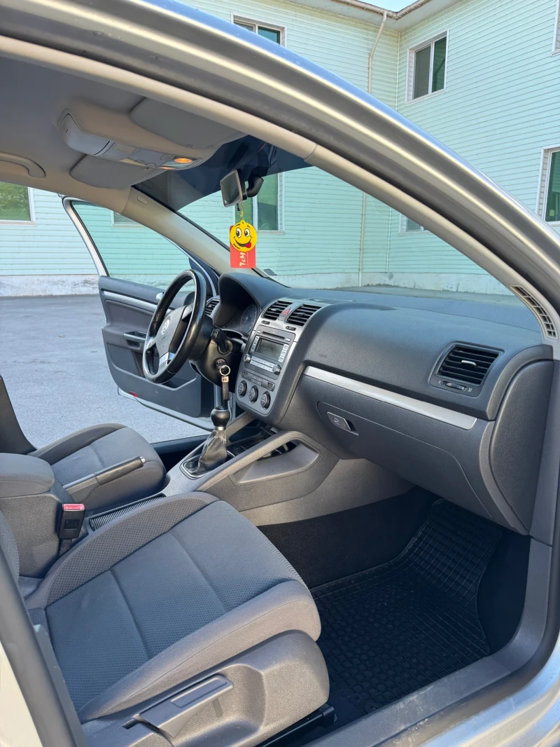 VW Golf 1.9 tdi , снимка 10 - Автомобили и джипове - 52256247