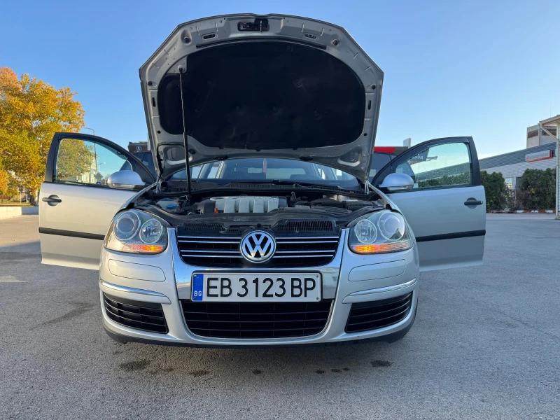 VW Golf 1.9 tdi , снимка 12 - Автомобили и джипове - 52256247