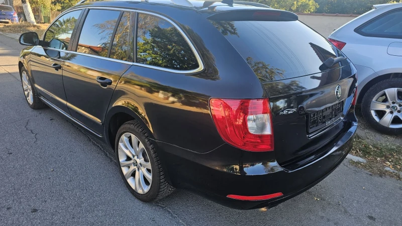Skoda Superb 2.0TDI 170 DSG, снимка 6 - Автомобили и джипове - 52630049