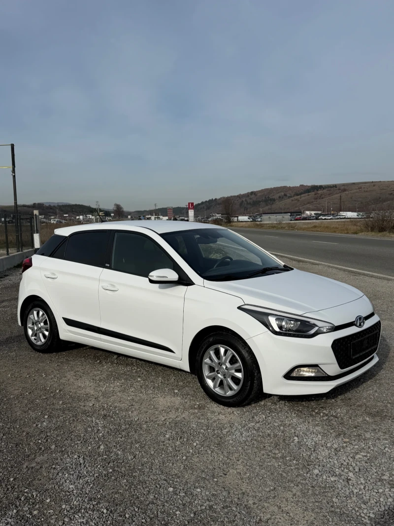 Hyundai I20 1.2i PASSION LED EURO 6 TUV COC, снимка 4 - Автомобили и джипове - 52850402