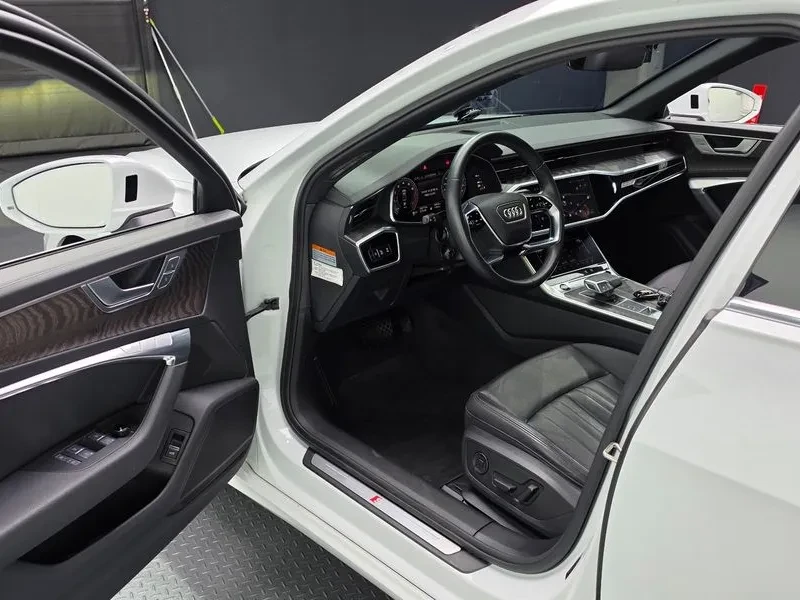 Audi A6 2.0 TFSI Quattro, снимка 10 - Автомобили и джипове - 55084457