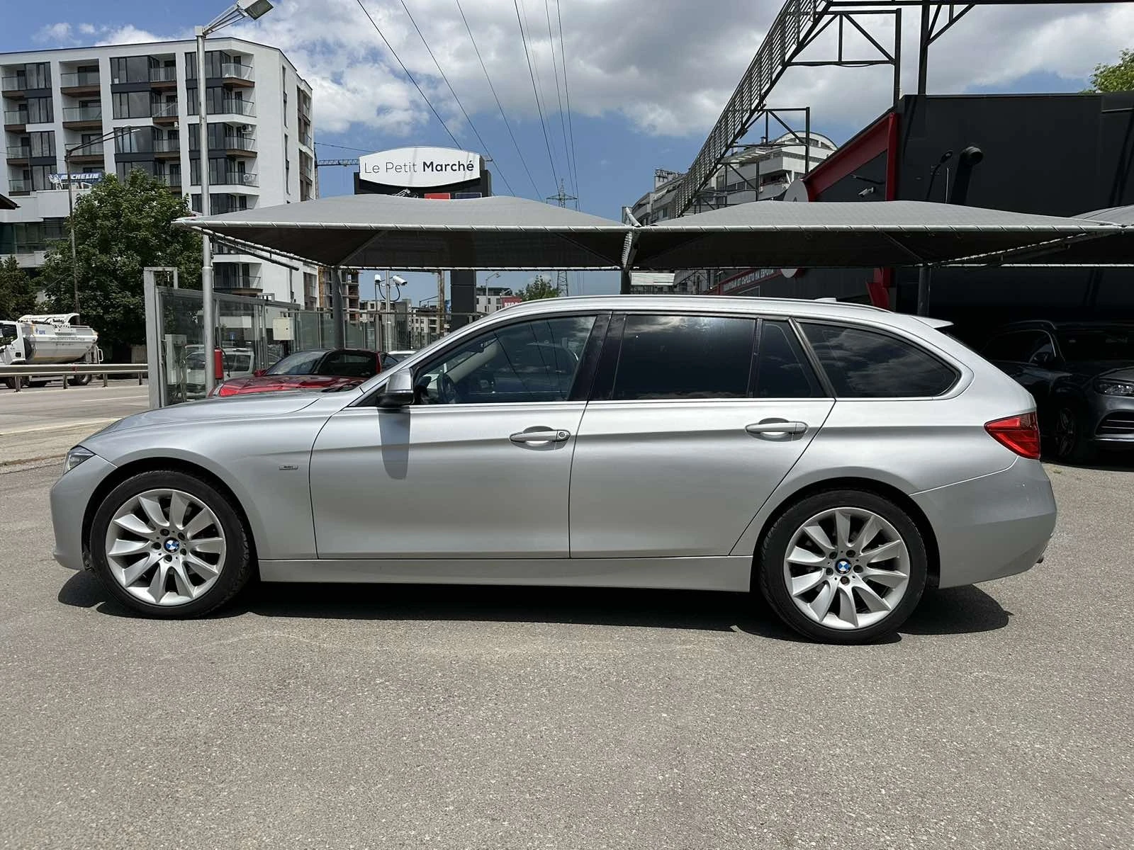 BMW 320 d X Drive - изображение 3