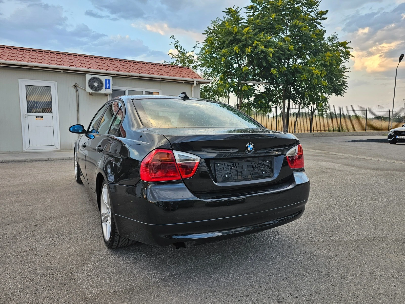 BMW 320 D NAVI TOP TOP - изображение 3