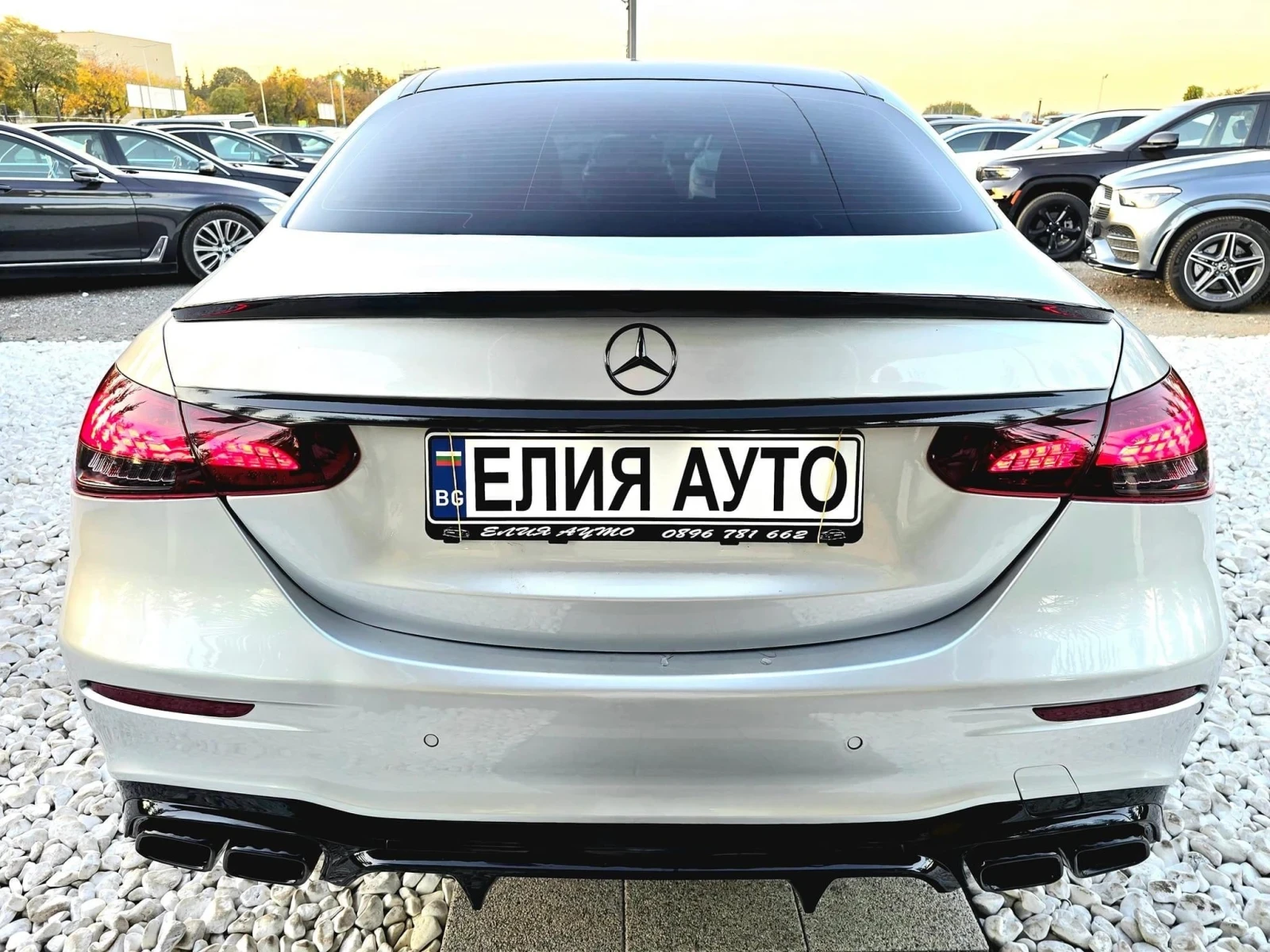 Mercedes-Benz E 220 D FULL AMG 6.3PACK ДИГИТАЛНО ТАБЛО TOP ЛИЗИНГ 100% - изображение 8