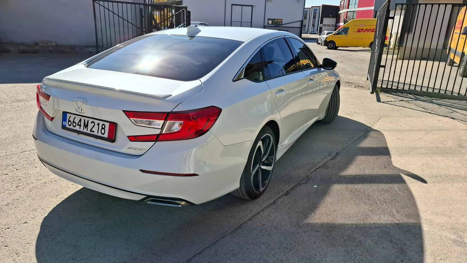 Honda Civic Accord 1.5T Sport - изображение 4