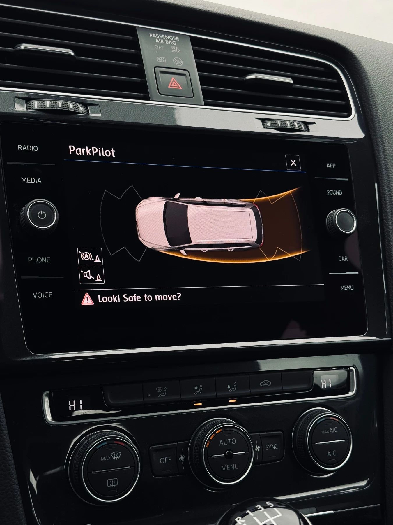 VW Golf Variant 1.6 TDI / 5 MT / 116 .. | Mobile.bg   12