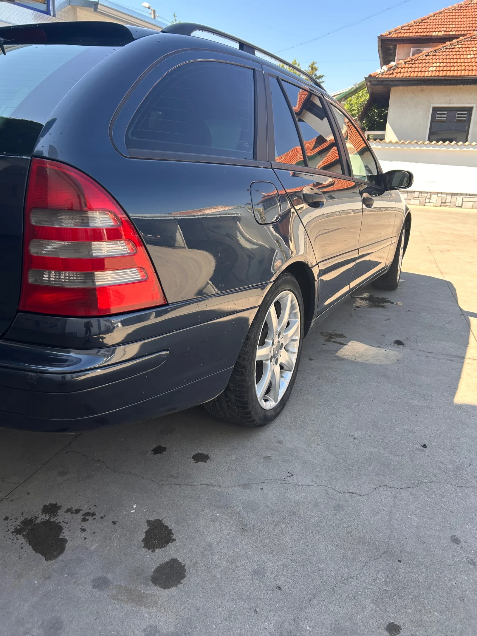 Mercedes-Benz C 220  - изображение 4