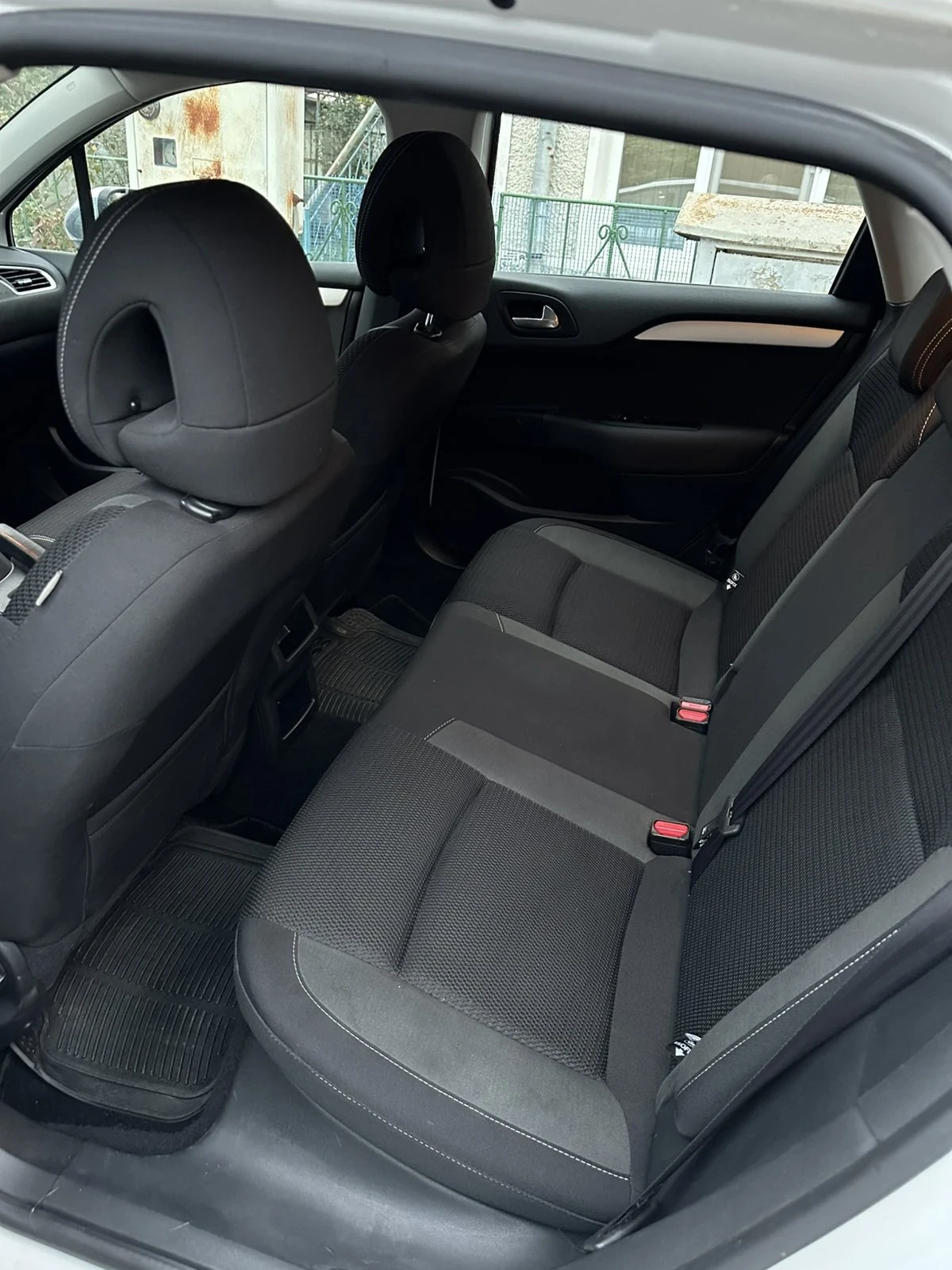Citroen C4  - изображение 9