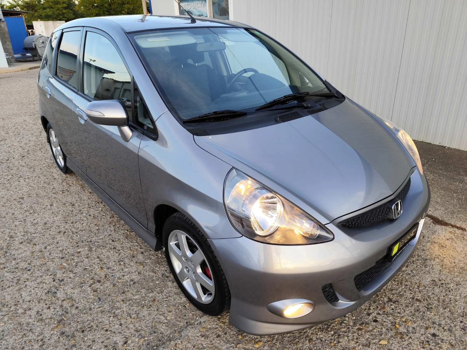 Honda Jazz 1.4i 83к.с. Швейцария | Mobile.bg — изображение 2