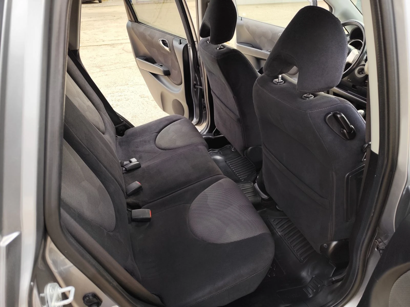 Honda Jazz 1.4i 83к.с. Швейцария | Mobile.bg — изображение 13