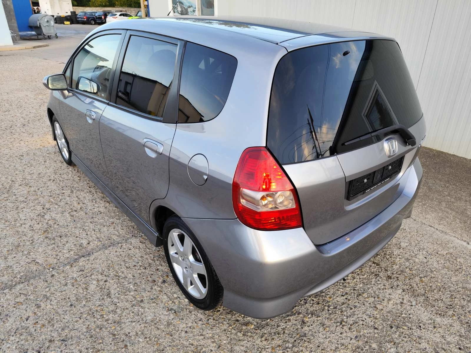 Honda Jazz 1.4i 83к.с. Швейцария | Mobile.bg — изображение 4