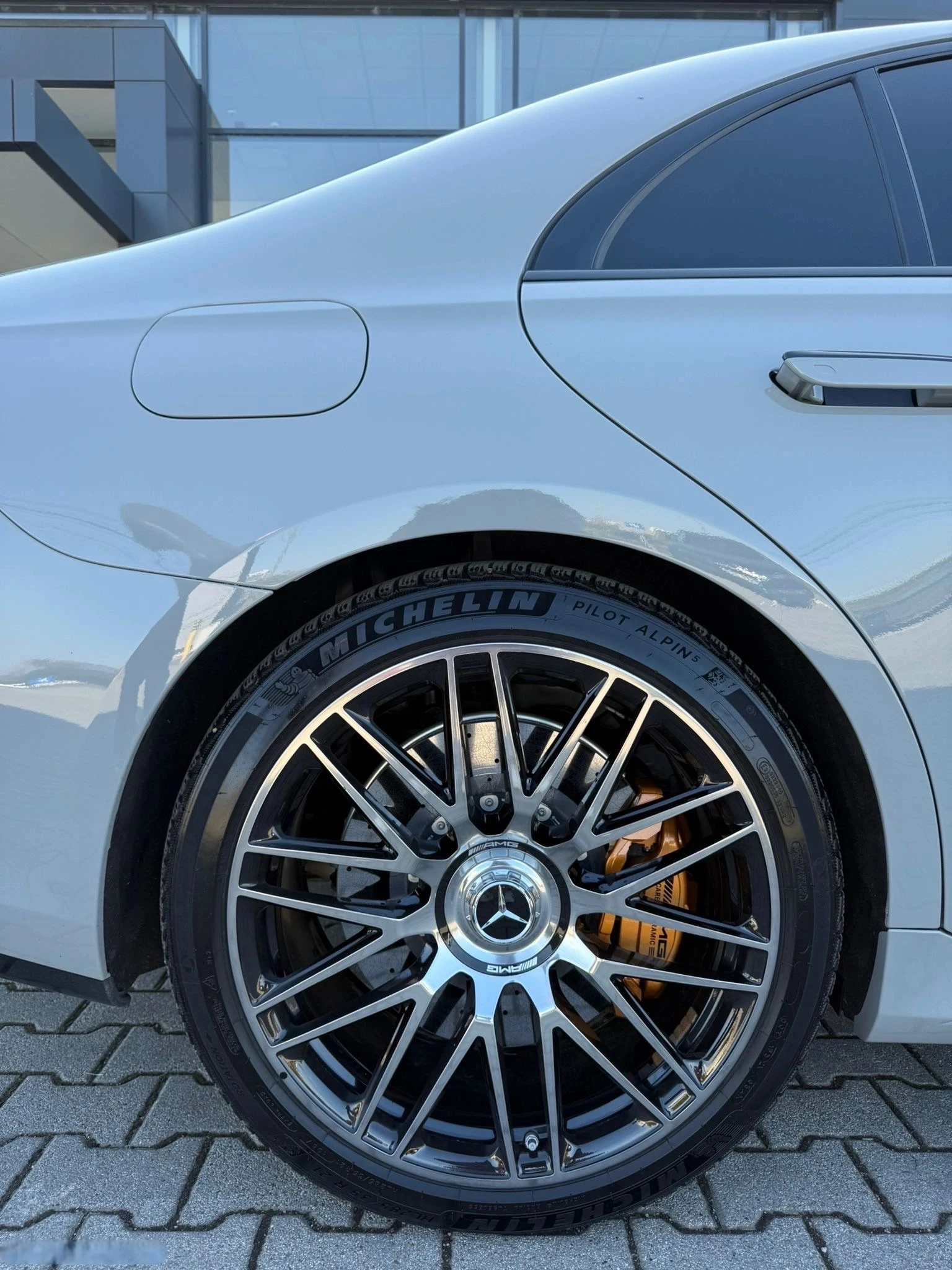 Mercedes-Benz S 63 AMG E - Performance Edition 1 4Matic+  - изображение 5