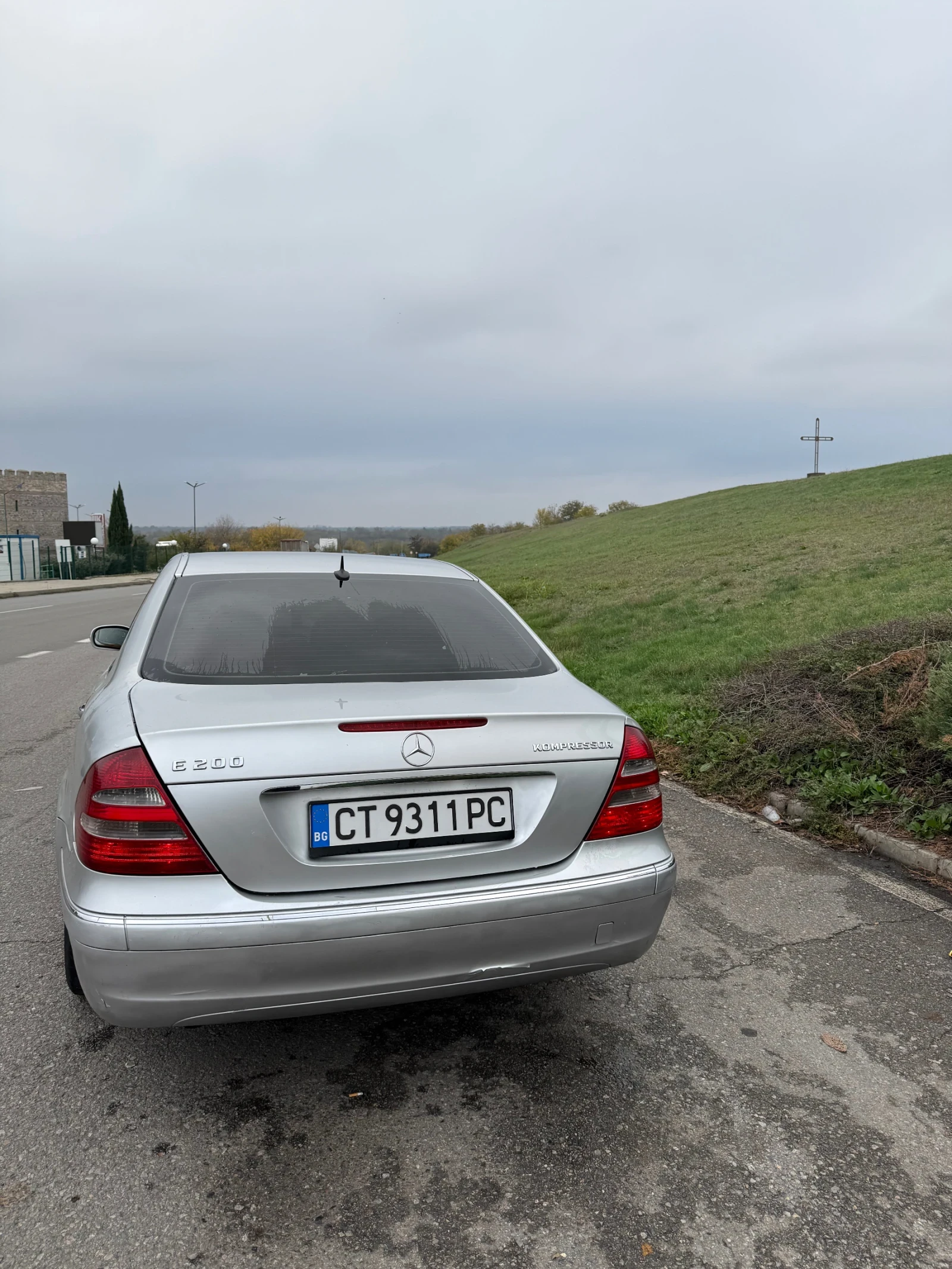 Mercedes-Benz E 200 Бензин-Газ - изображение 5