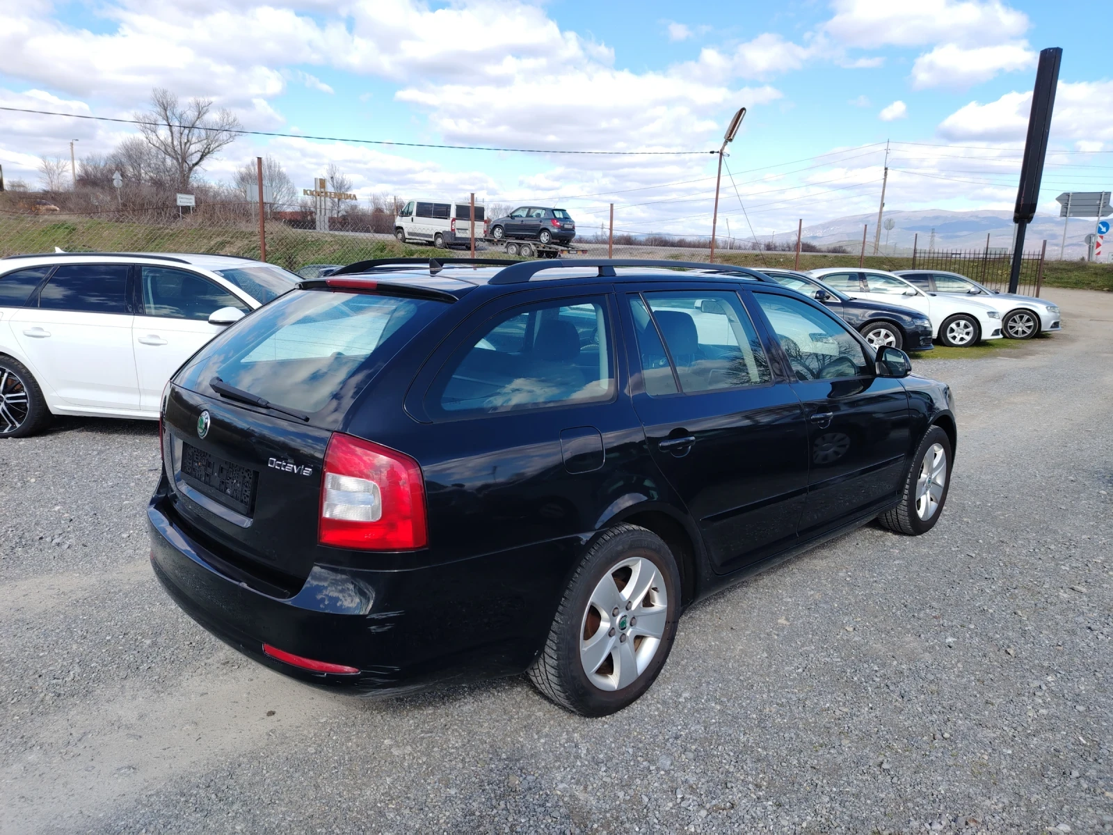 Skoda Octavia 1.6MPI БЕНЗИН/ГАЗ 102 К.С - изображение 7
