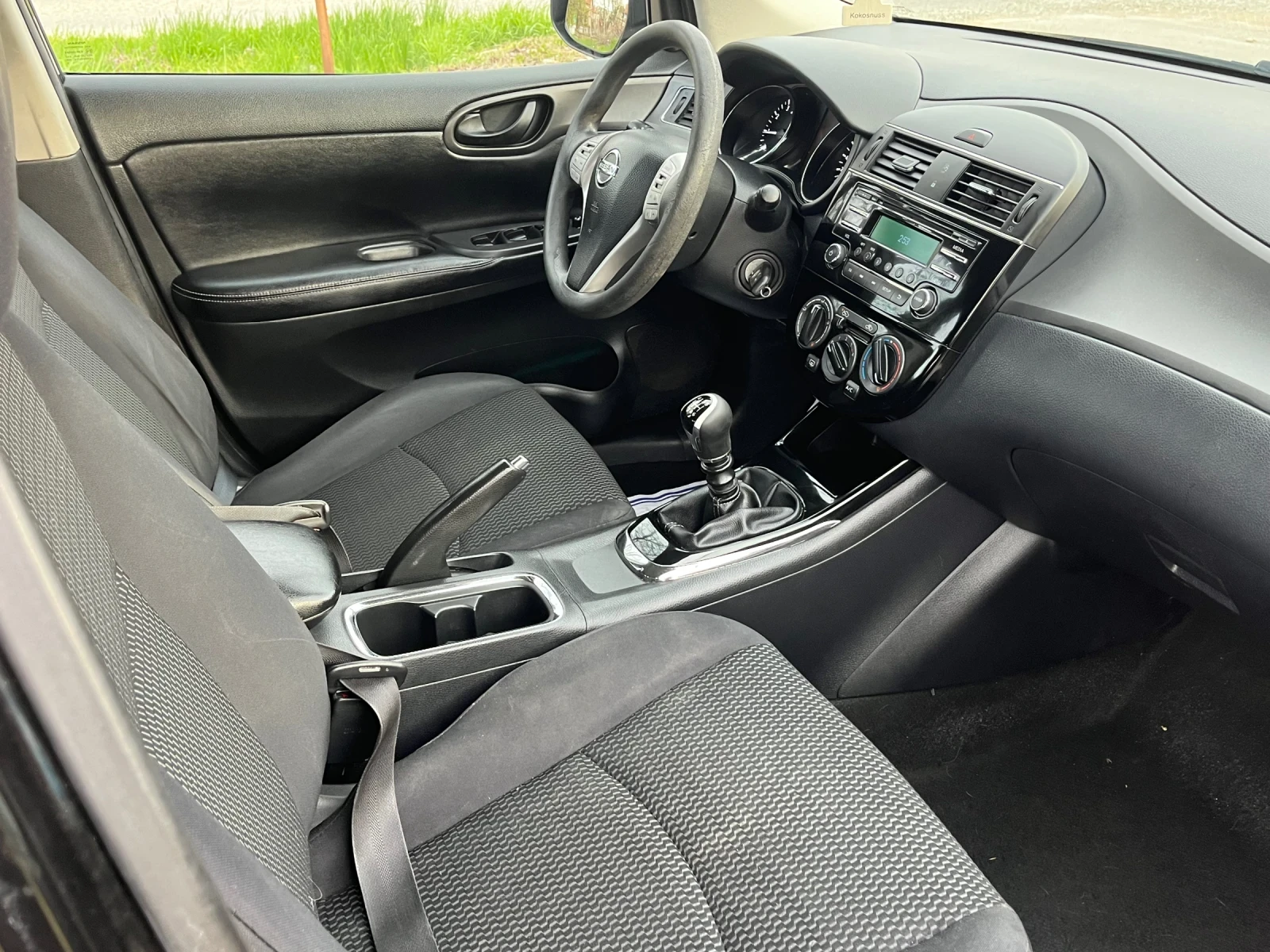 Nissan Pulsar 1.2, снимка 10 - Автомобили и джипове - 54182708