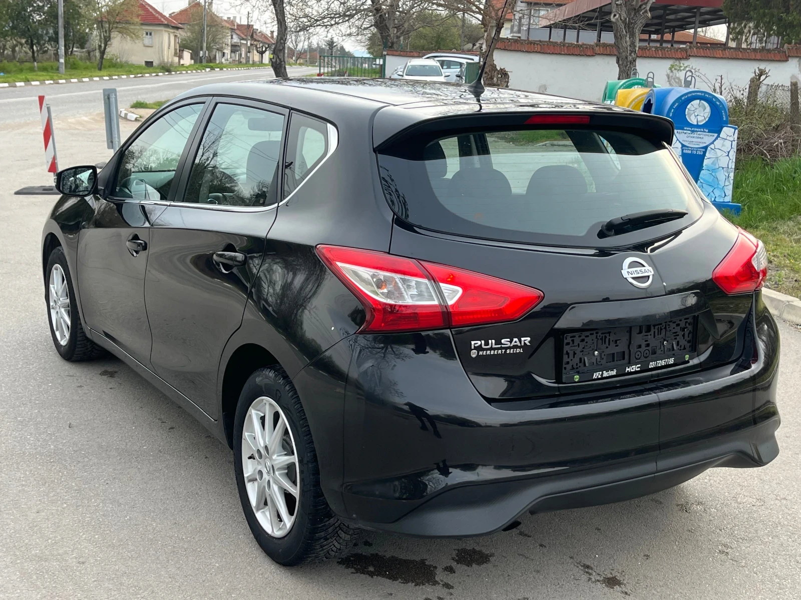 Nissan Pulsar 1.2, снимка 6 - Автомобили и джипове - 54182708