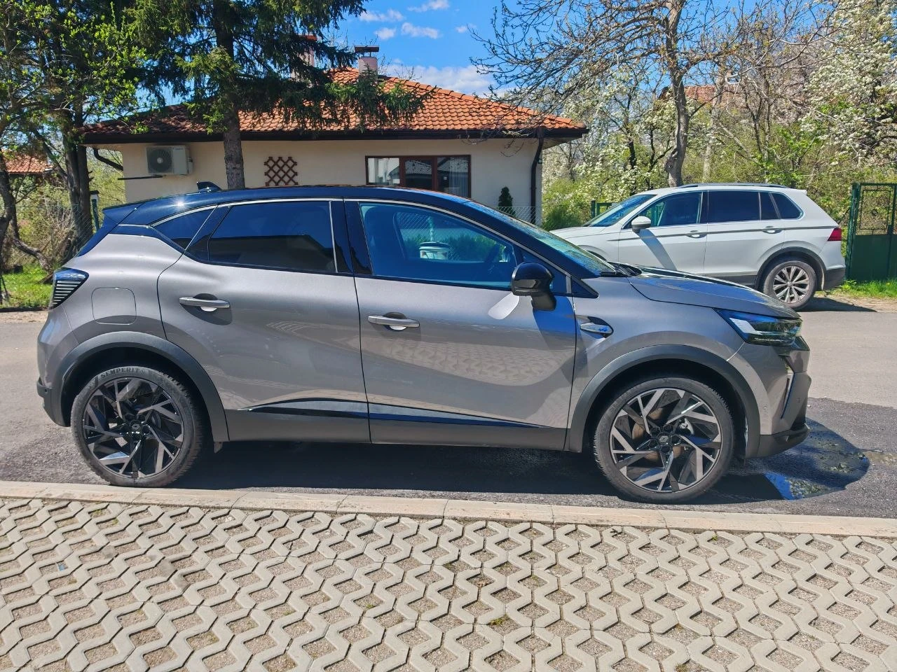 Renault Captur Esprit Alpine TCe 160 EDC, снимка 3 - Автомобили и джипове - 54282035