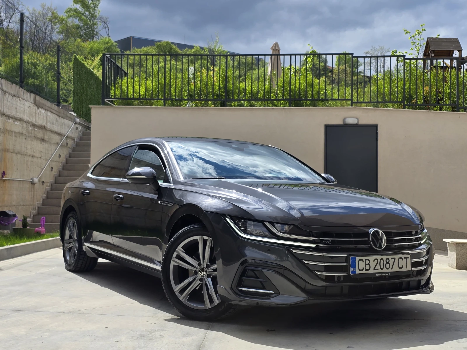 VW Arteon R-Line - ГАРАНЦИЯ
