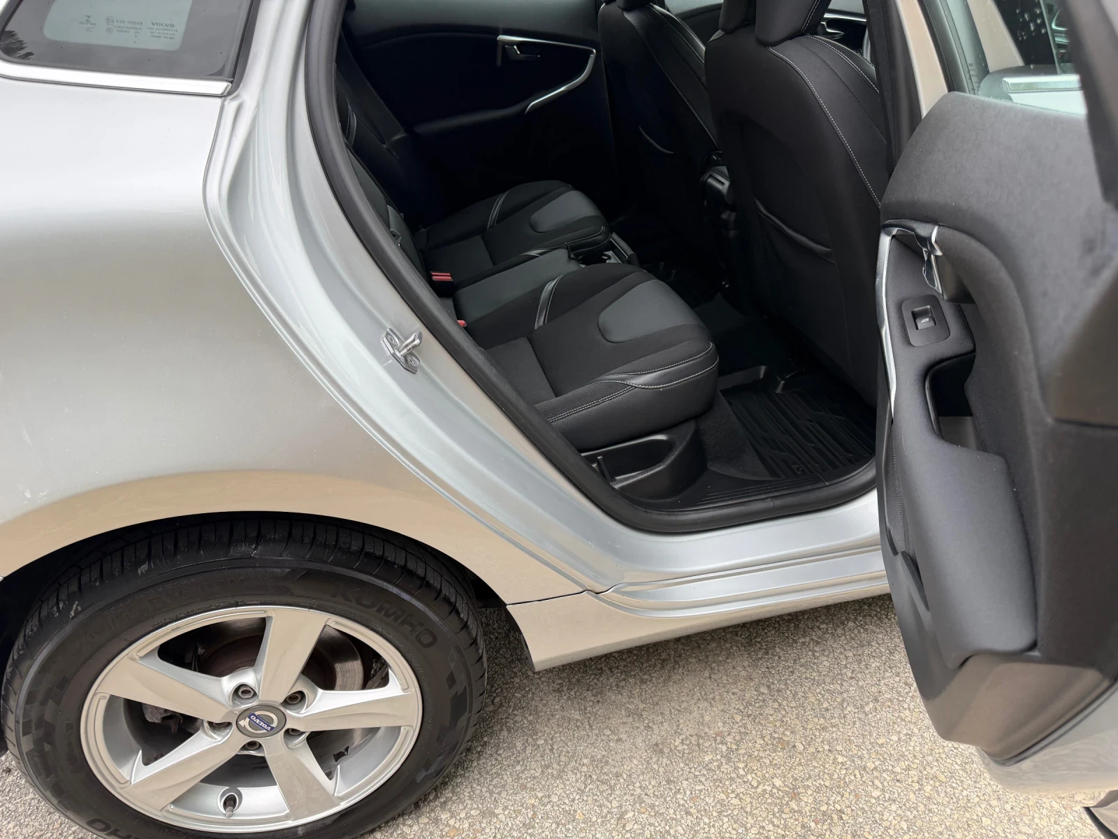 Volvo V40 2.0D 190�.�. AT8 ����6 NAVI FACE | Mobile.bg � ����������� 14
