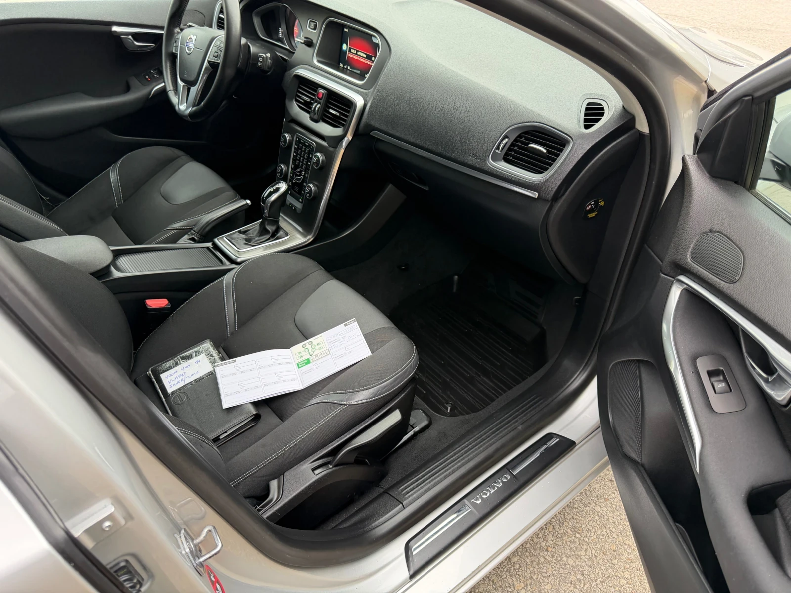 Volvo V40 2.0D 190�.�. AT8 ����6 NAVI FACE | Mobile.bg � ����������� 16