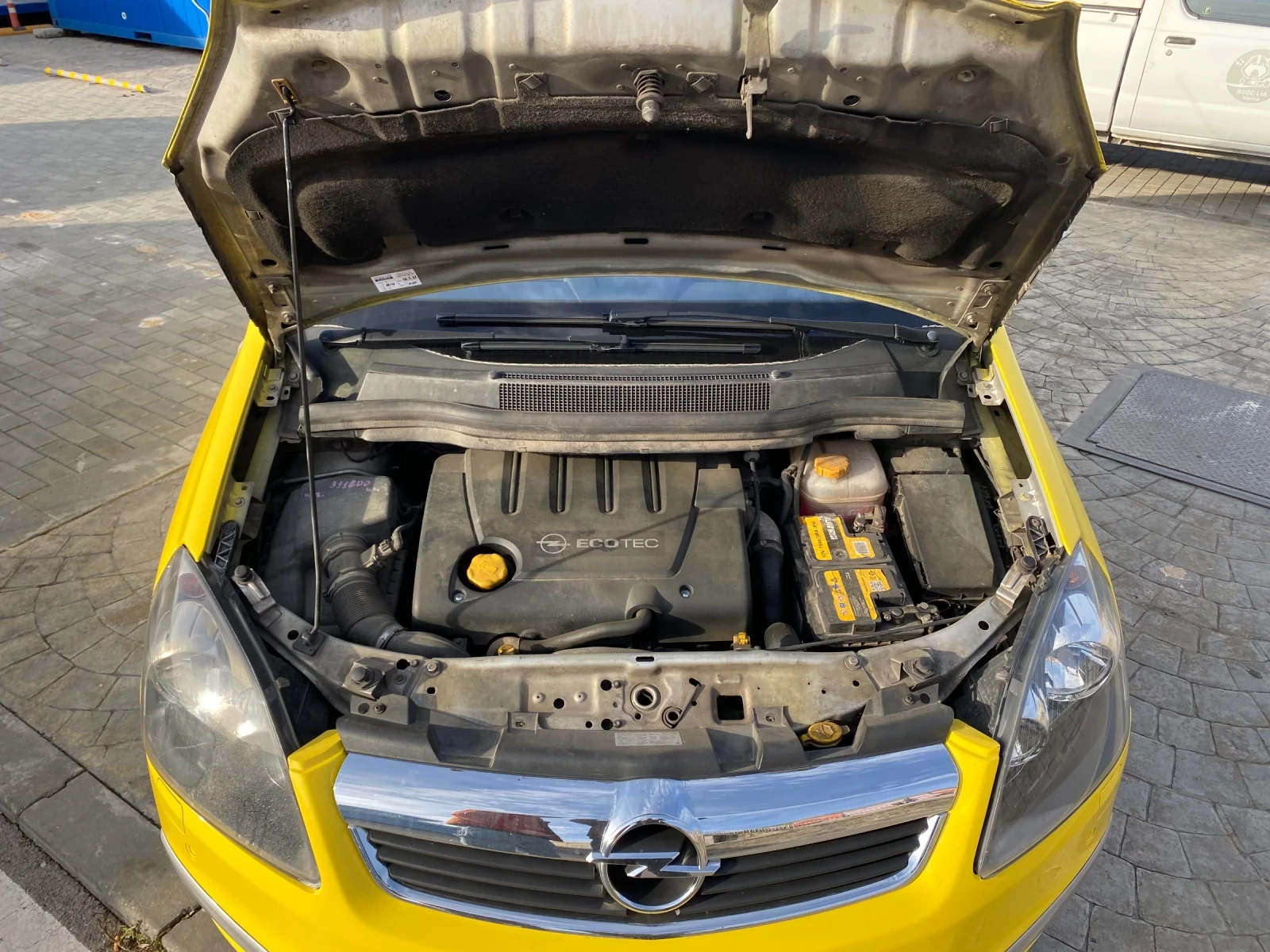 Opel Zafira 1, 9 CDTI Automatic 120HP, снимка 6 - Автомобили и джипове - 54759617