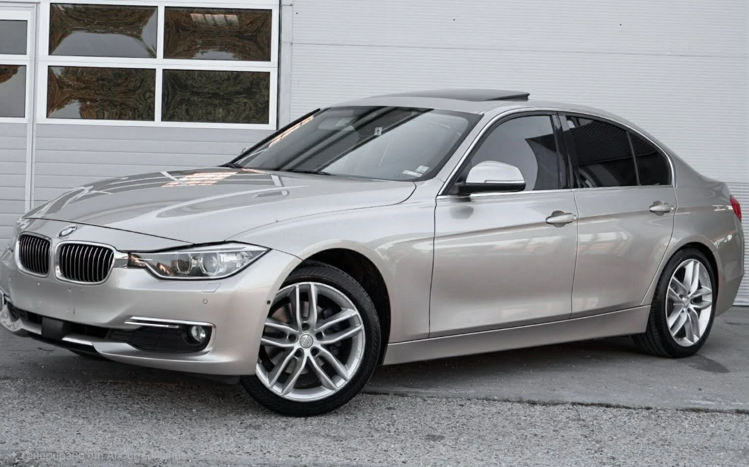 BMW 320 X-DRIVE LUXURY FULL