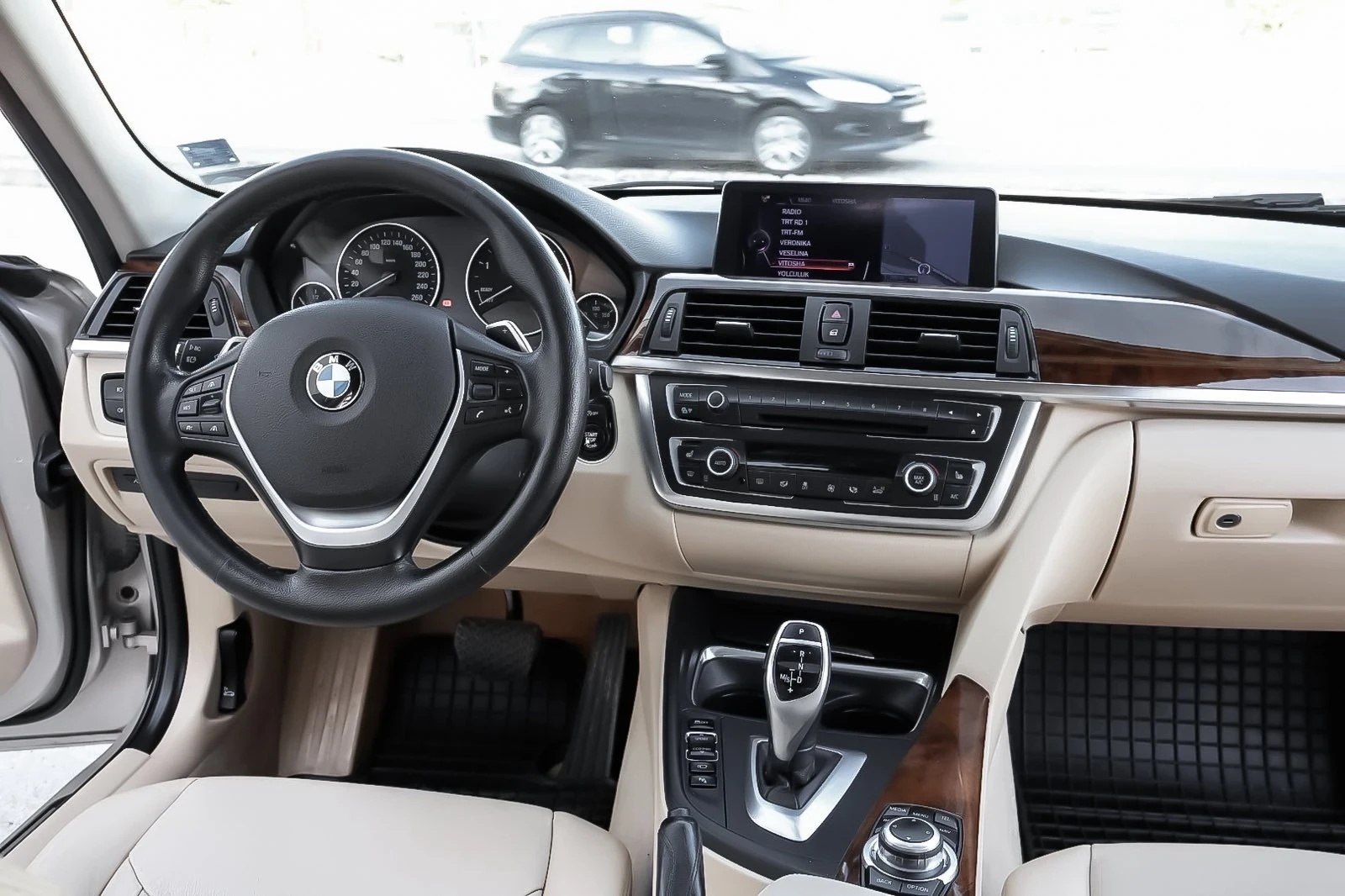 BMW 320 X-DRIVE LUXURY FULL, снимка 9 - Автомобили и джипове - 55140966