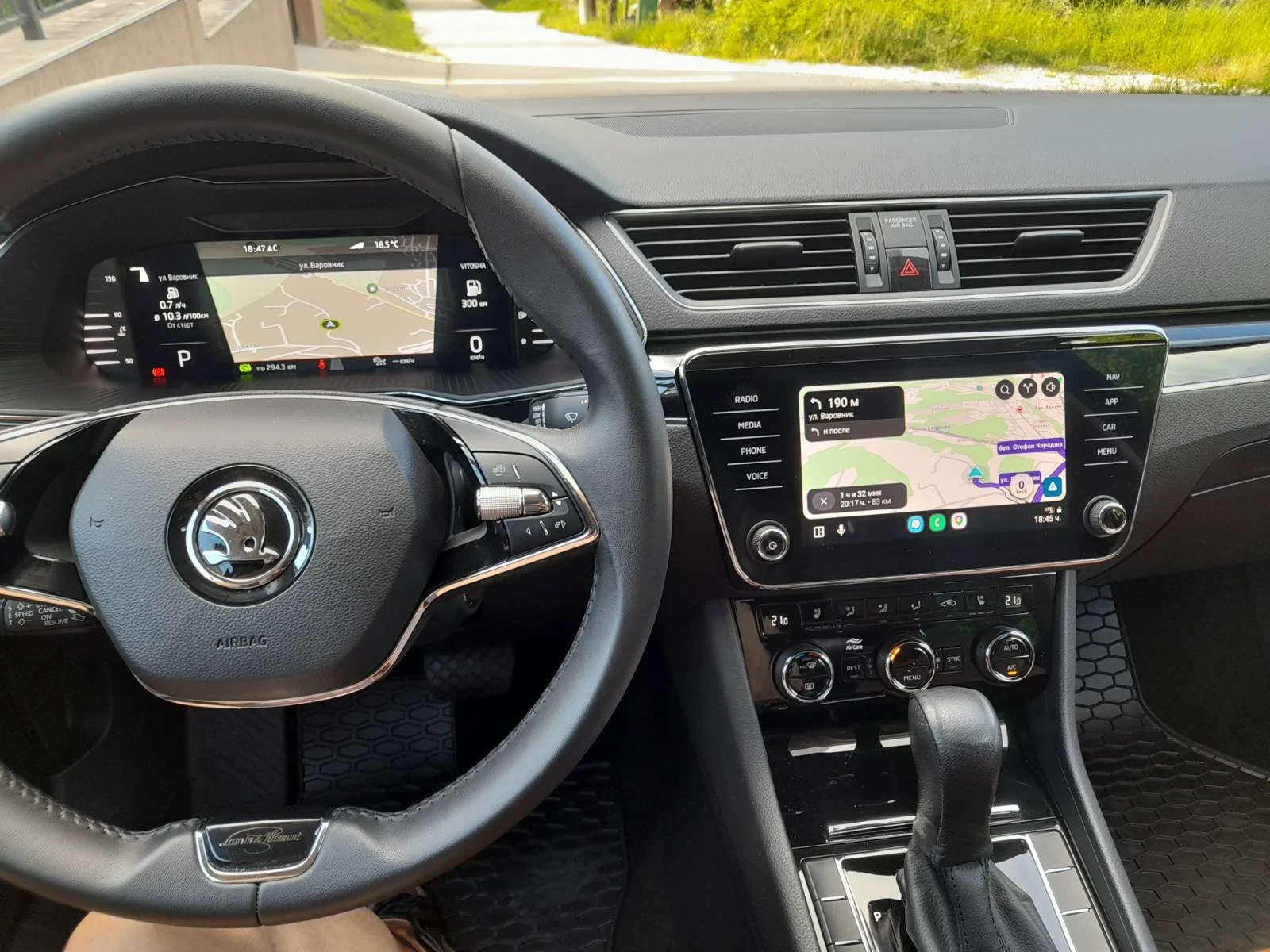 Skoda Superb Laurent&Klement 4x4, снимка 6 - Автомобили и джипове - 54905580