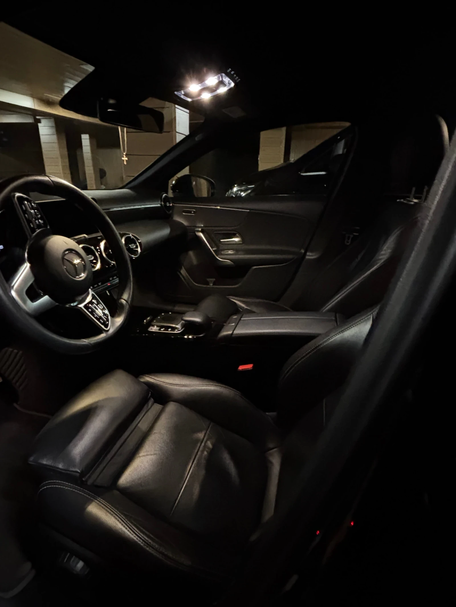 Mercedes-Benz A 200, снимка 10 - Автомобили и джипове - 55075707