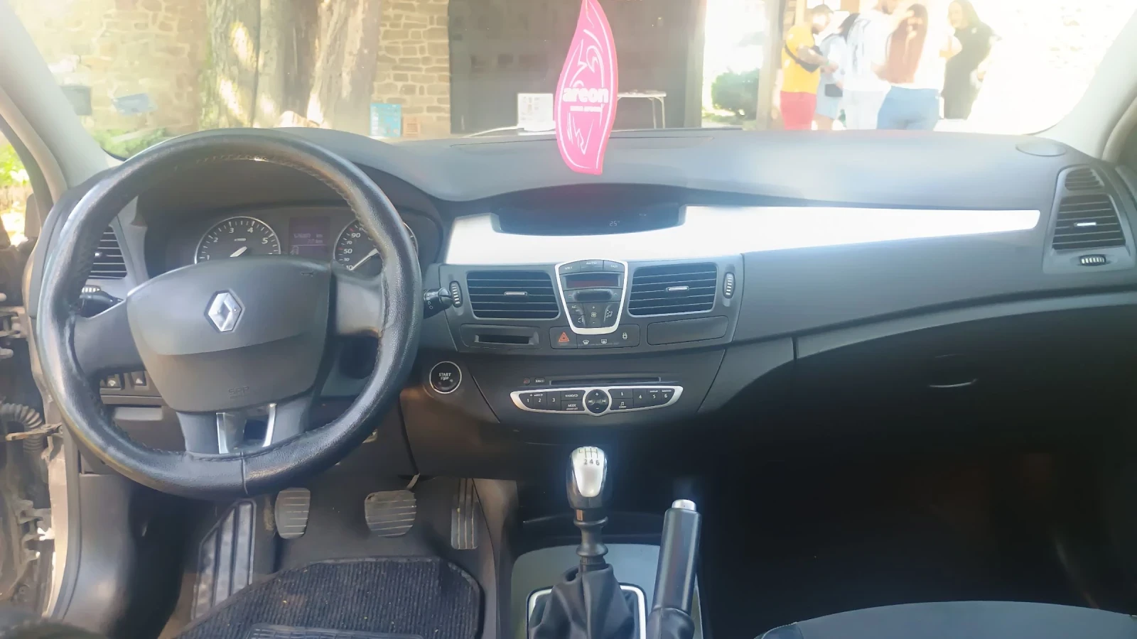 Renault Laguna 1.6 16V LPG, снимка 7 - Автомобили и джипове - 55155164