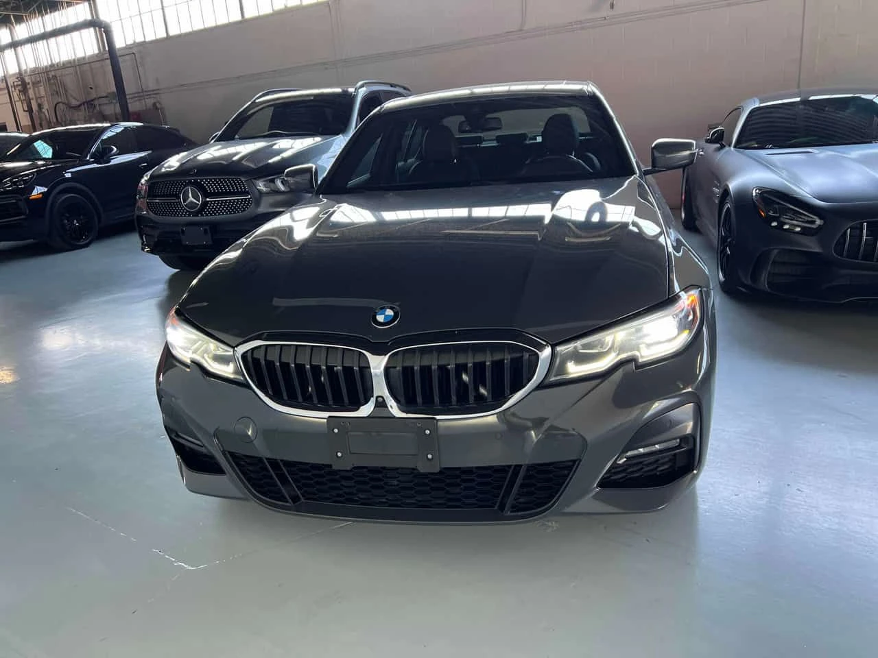 BMW 330 330i xDrive  CARFAX, снимка 6 - Автомобили и джипове - 55296060