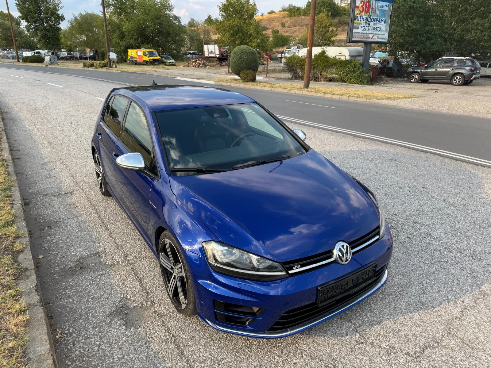 VW Golf 2.0 R 4x4 DSG Full, снимка 6 - Автомобили и джипове - 55779912